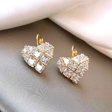 Zircon heart earrings with gold backing – perfect bridal or wedding jewellery gift in Christchurch, Rolleston, Selwyn & Lincoln by L&T Jewellery NZ. Call 027 452 1896 now. Visit: bit.ly/shopLNT