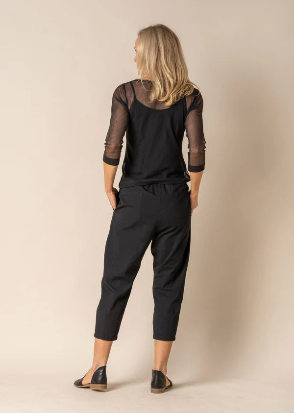 Hattie 3/4 length lightweight cotton pants in Onyx from Linens & Treasures, perfect for summer days or warm-weather holidays.