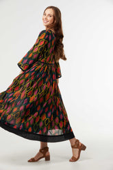 Au Hasard D’un Voyage - Hidden Gems Dress Button Front