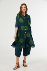 Au Hasard D’un Voyage - Emerald Chic Longline Top