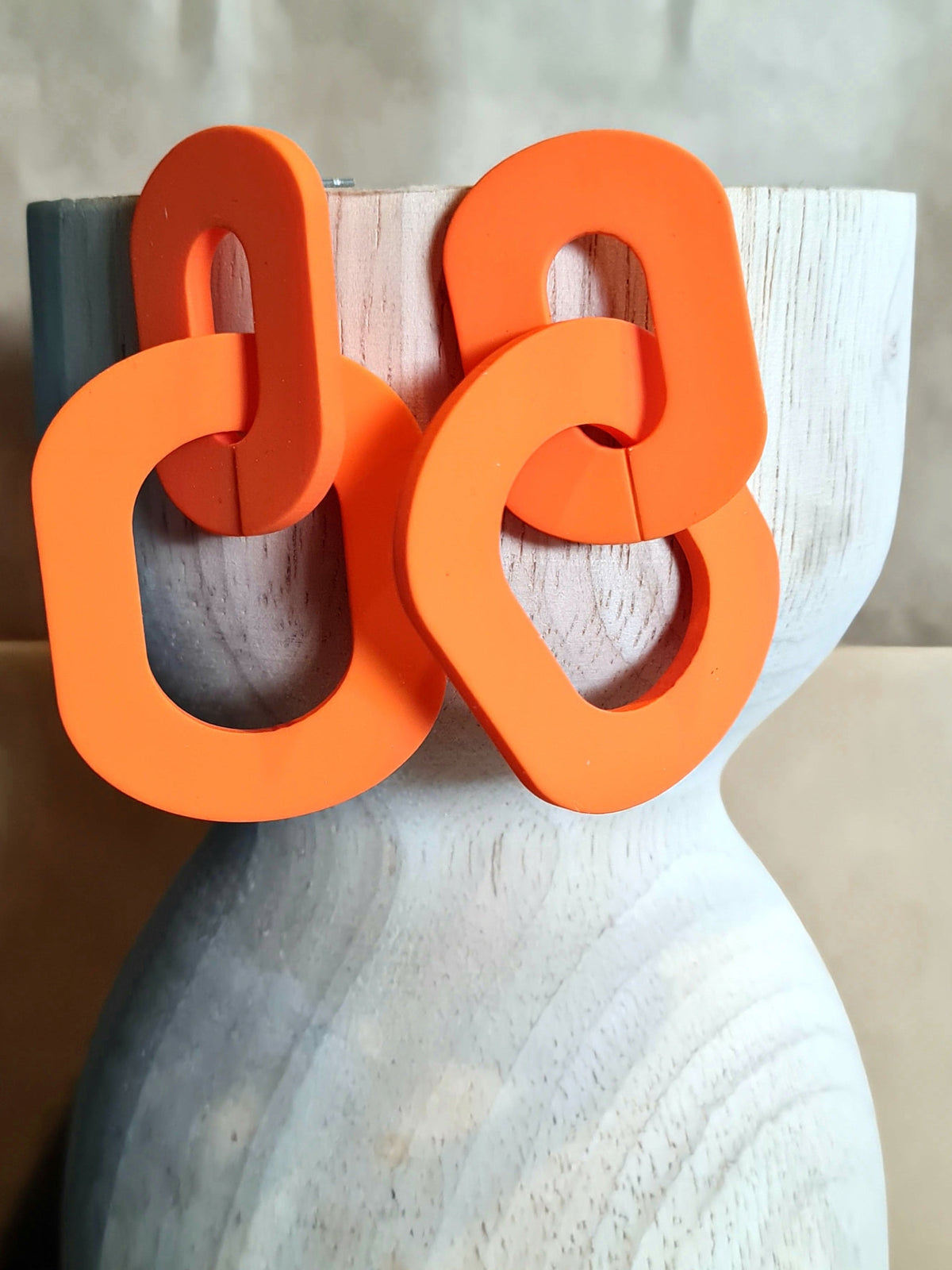 A Resin Earring Collection - Orange Chain Link