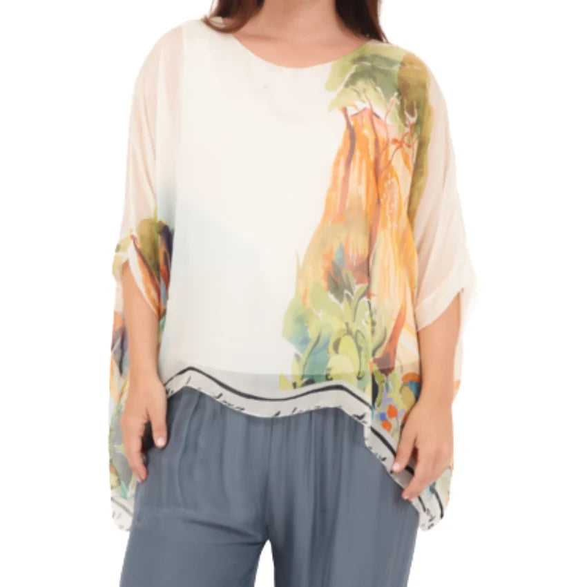 Vera May 100% Italian Silk top in Bianco white, relaxed square shape with drop shoulder and flowing sleeves.