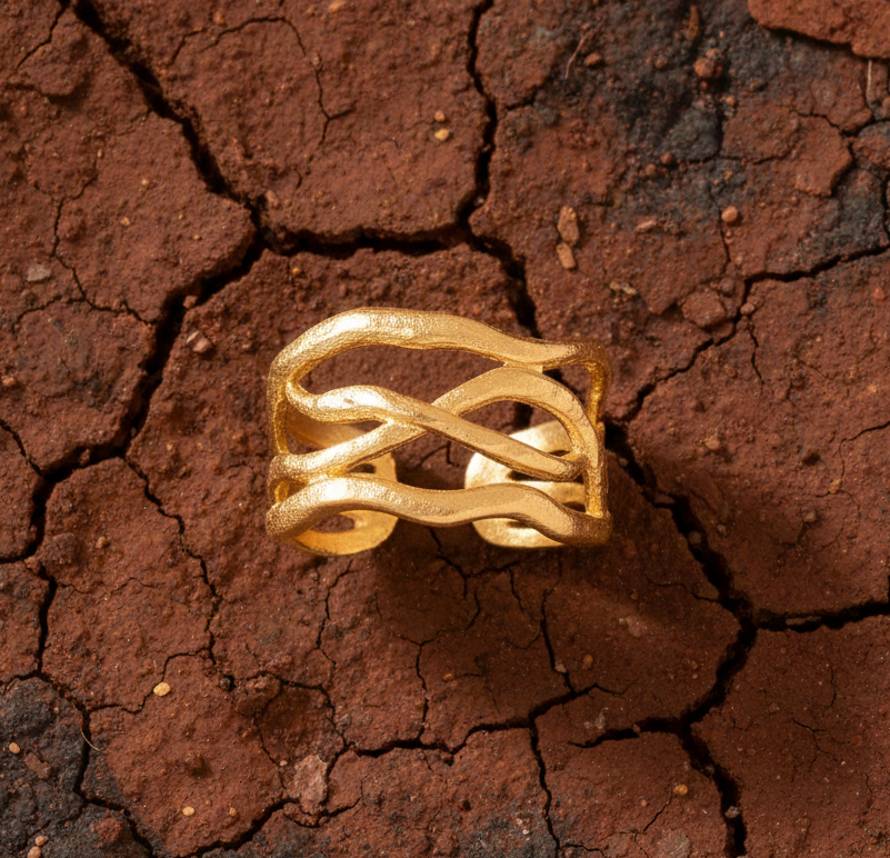 Intertwined Gold Ring | Solbranch