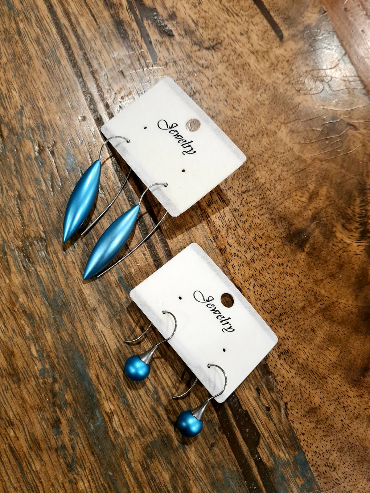 Matte Metal Minimalist Earrings - Turquoise