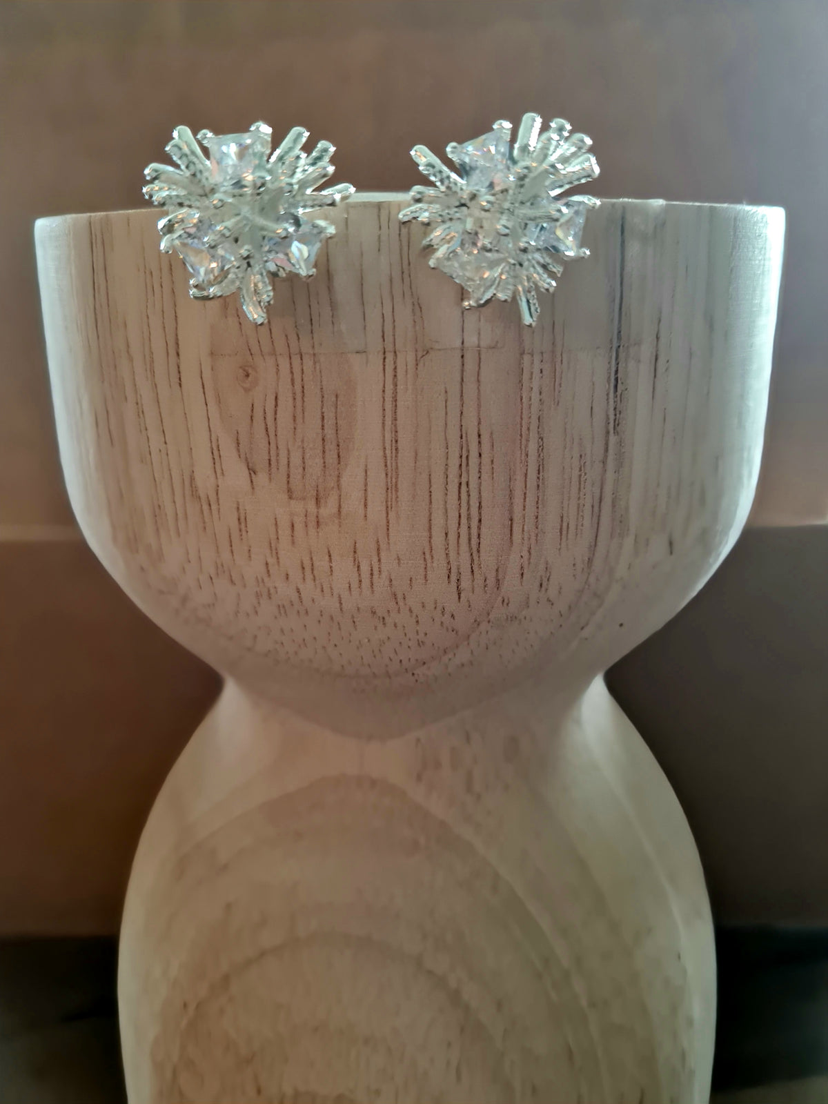 Coral-Inspired Crystal Stud 10mm Earrings