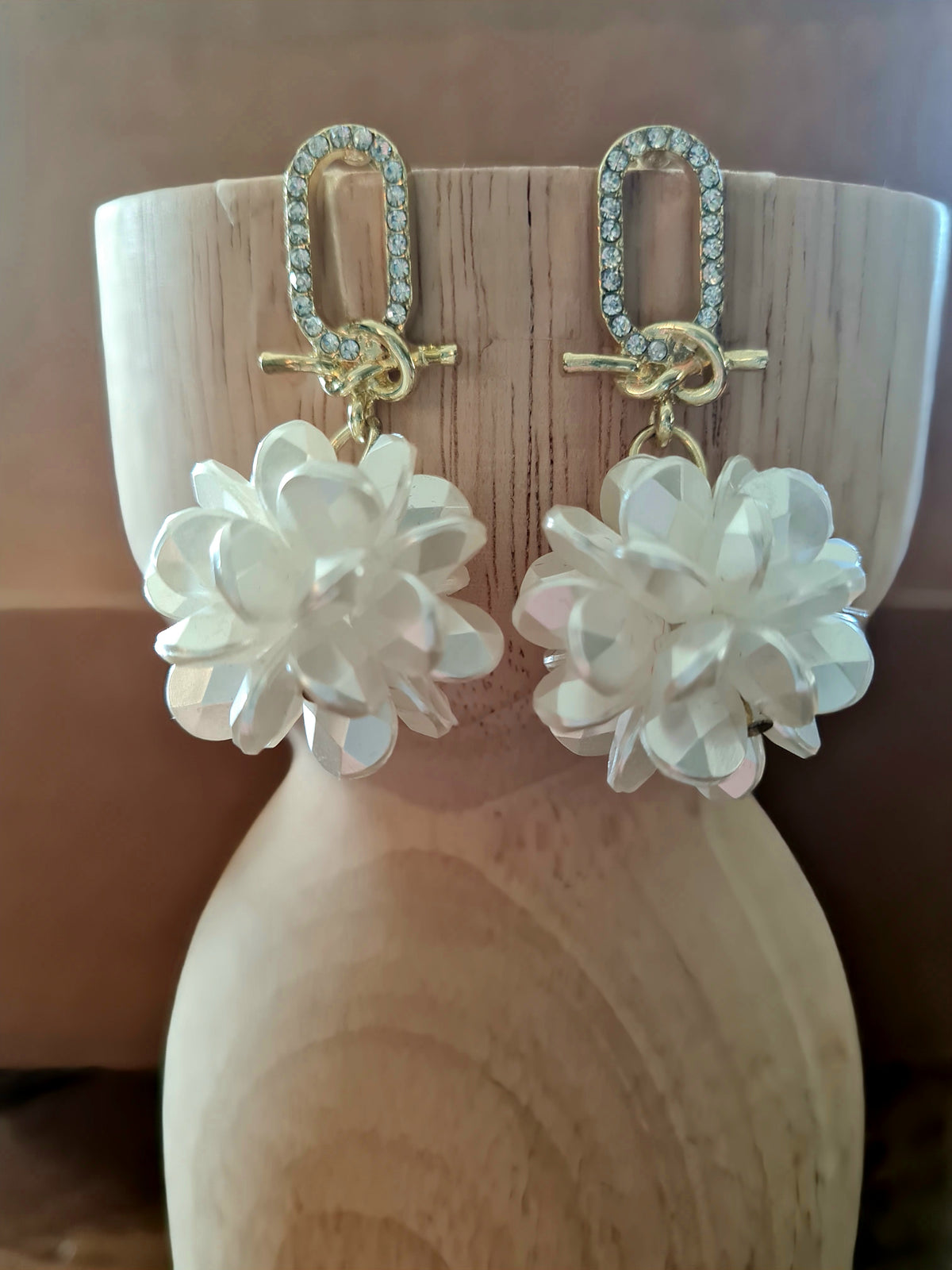 Elongated Knot with Acrylic Flower Earrings