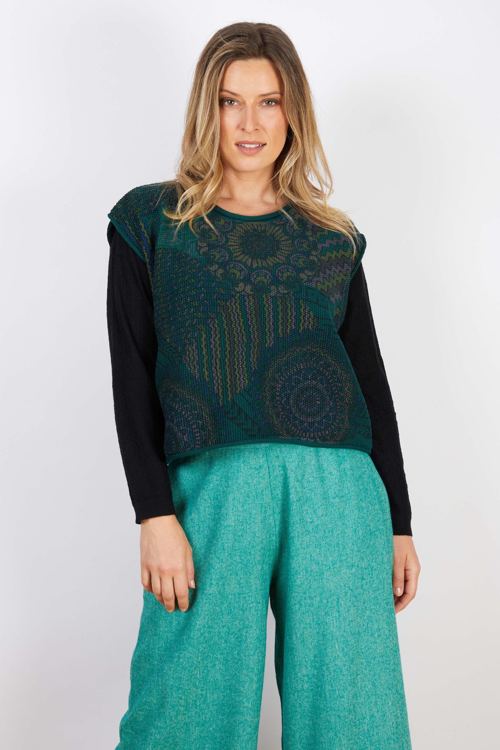 JJ Sisters - Patterned Vest