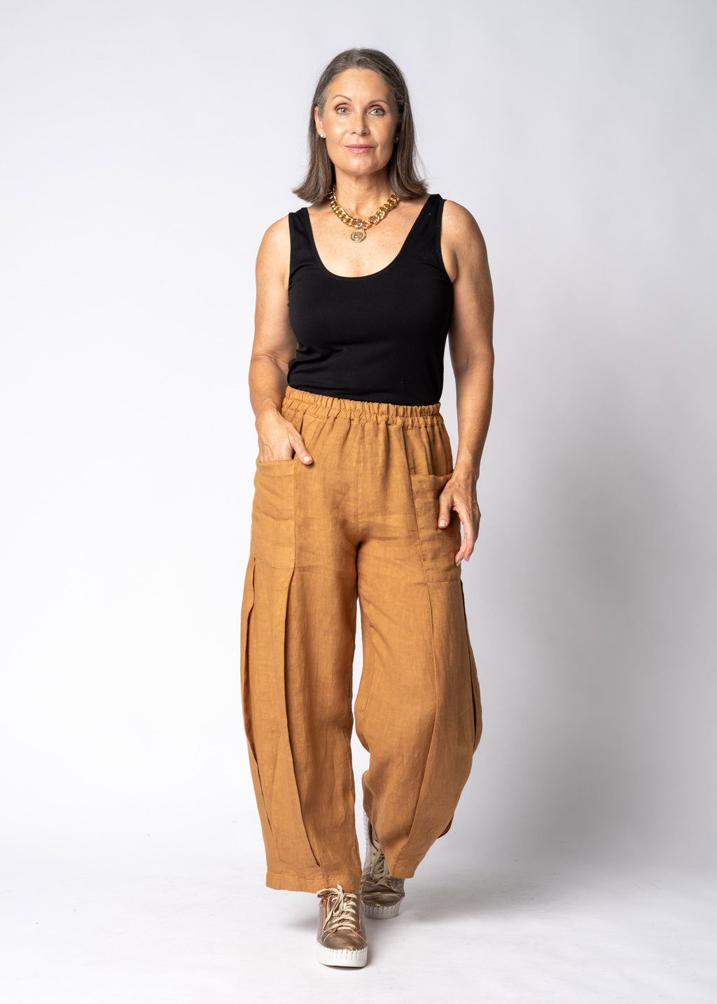 Imagine Fashion - Olenna Linen Double Pleat Pant in Sahara