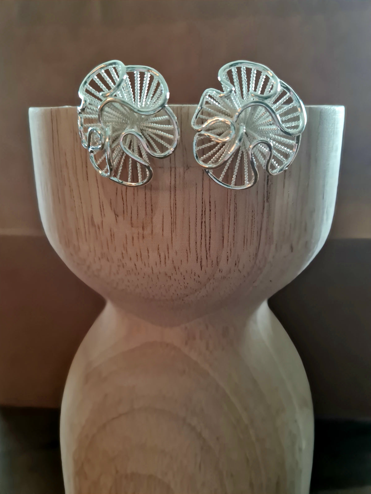 Lace-Edge Frill Button Stud Earrings